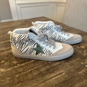 ShuShop size 10 sneakers